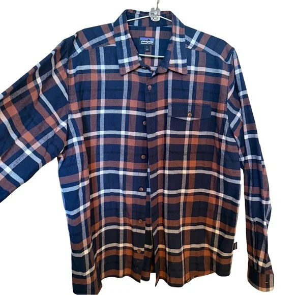 Patagonia Men's Casual Plaid, Lightweight Fjord Flannel Shirt, Organic cotton - Picture 4 of 4